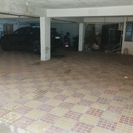Treebo Destination Inn Hyderabad Exterior photo