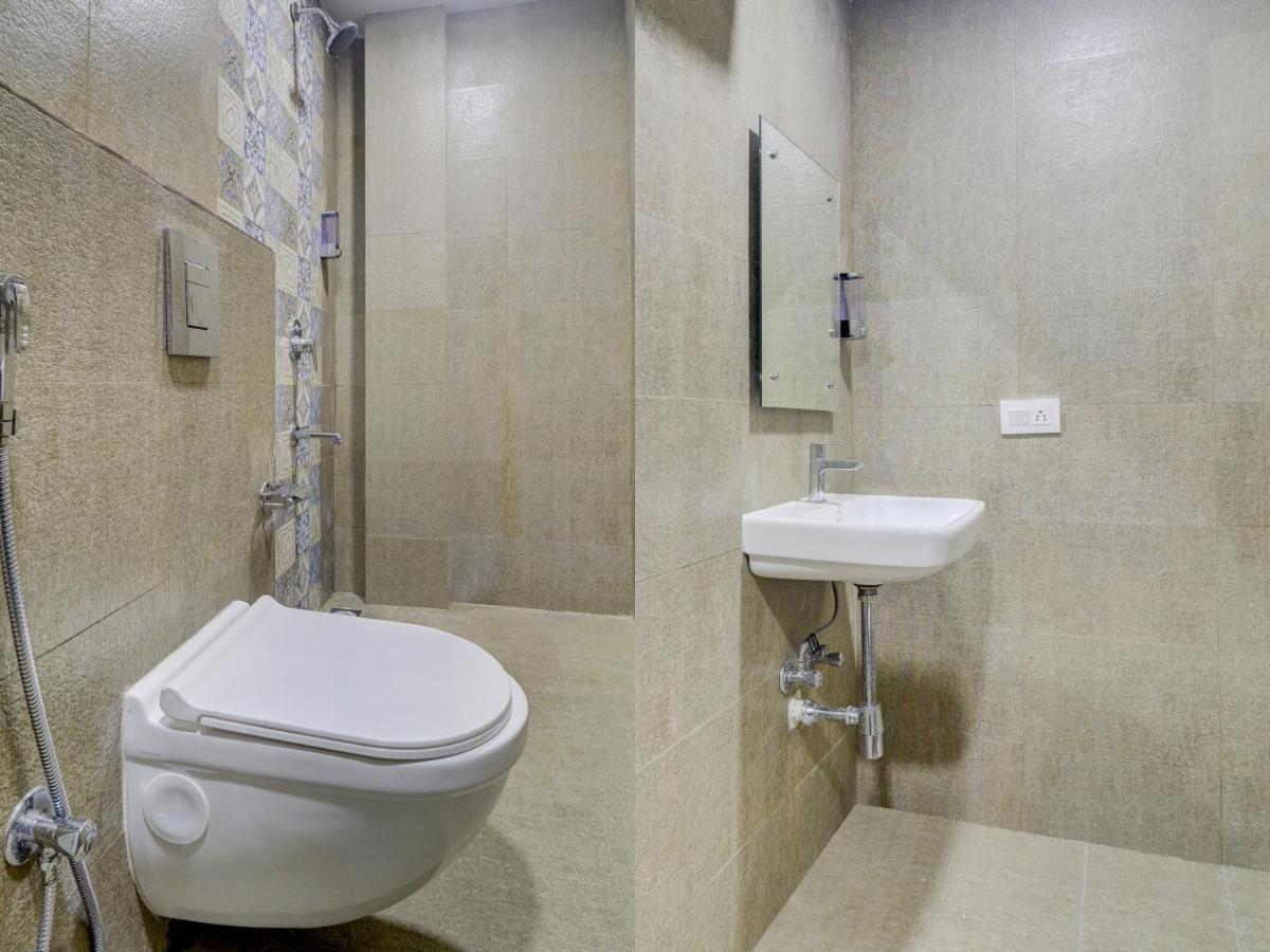 Treebo Destination Inn Hyderabad Exterior photo
