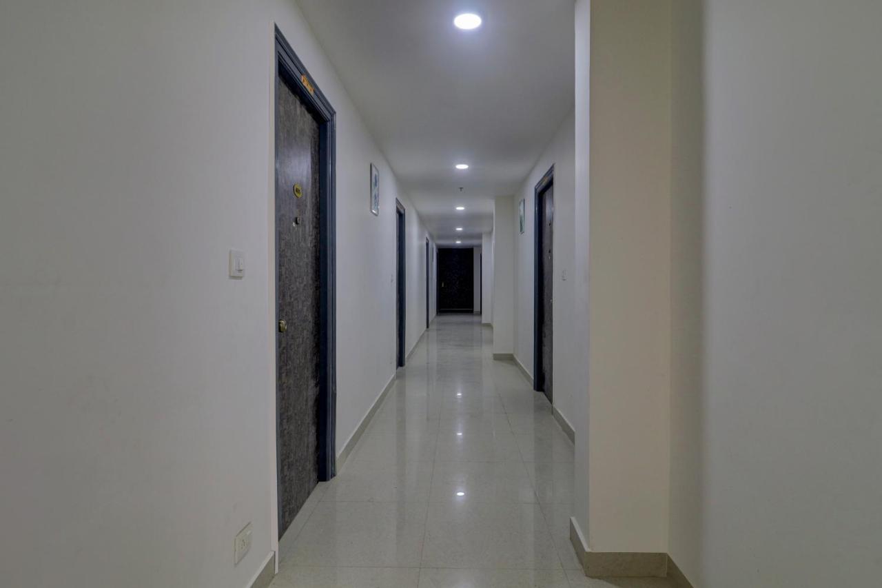 Treebo Destination Inn Hyderabad Exterior photo