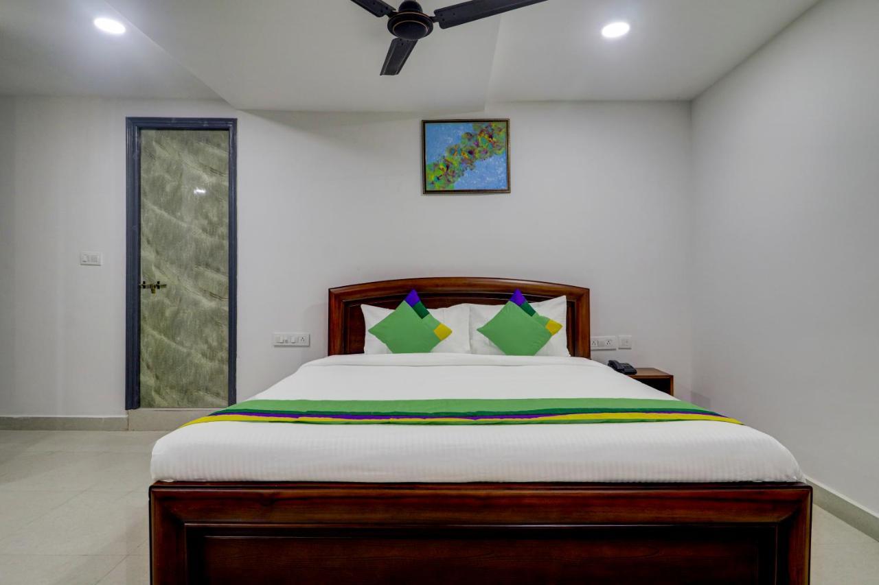 Treebo Destination Inn Hyderabad Exterior photo