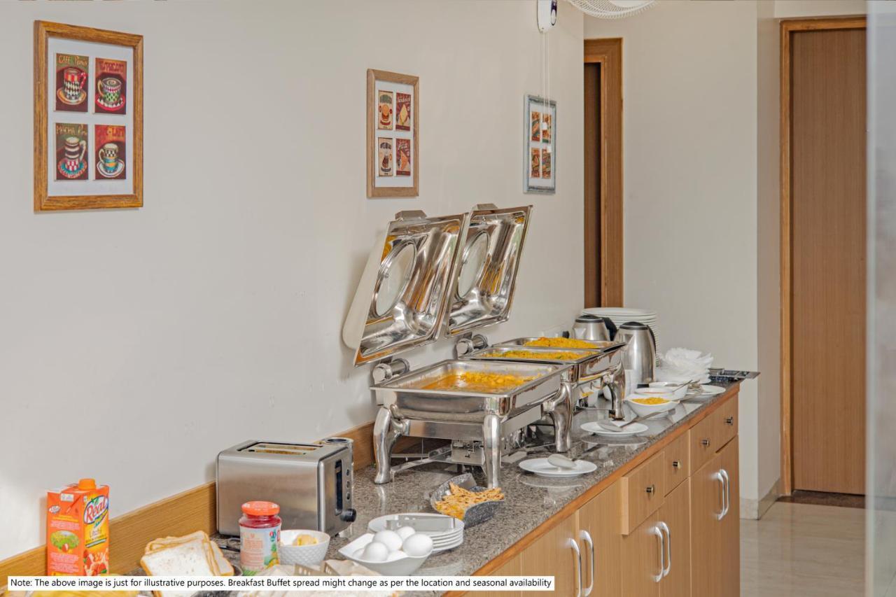Treebo Destination Inn Hyderabad Exterior photo
